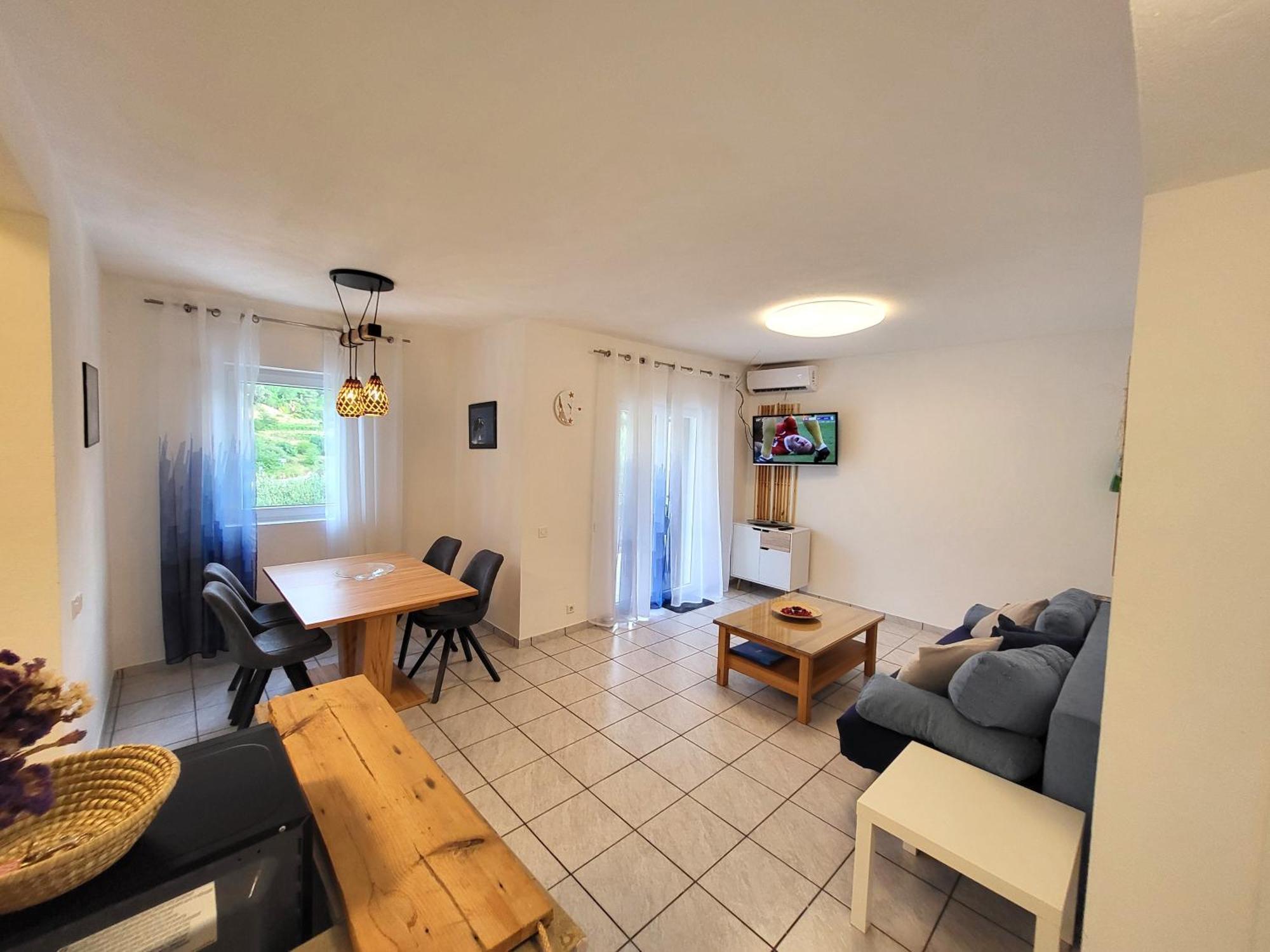 Apartments Pitve Jelsa  Exterior photo