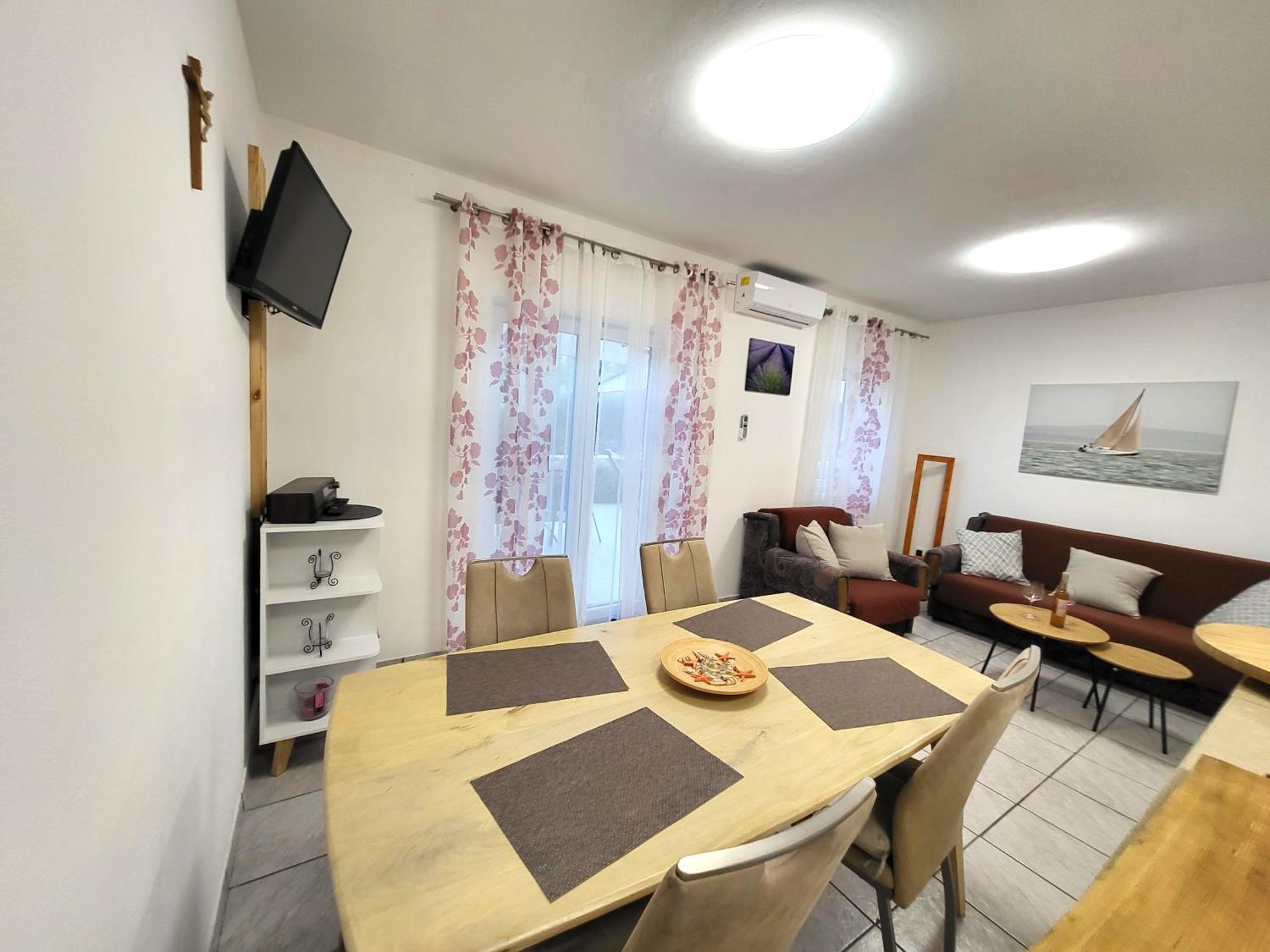 Apartments Pitve Jelsa  Exterior photo